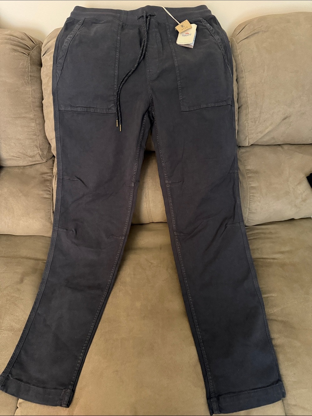 Faherty Men's Black Cargo Drawstring Pants